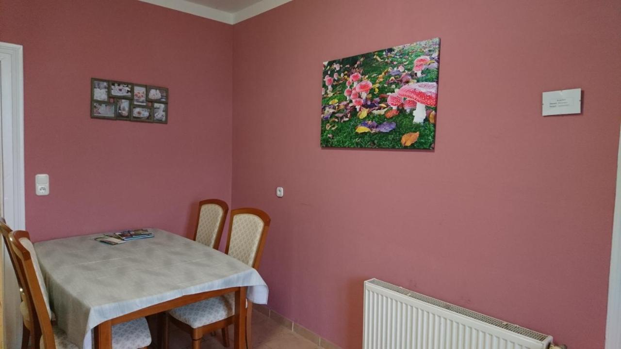 Ferienwohnung Weseraue Хольцминден Экстерьер фото